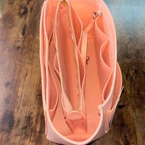 NWT Lexsion designer purse bag organizer w/wristlet detach felt pink tote - Picture 4 of 6